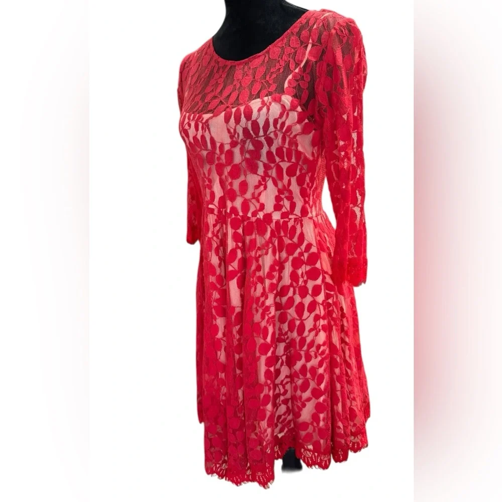 Free People Vibrant Red Lace Mini Dress Size 4 - Picture 5 of 12